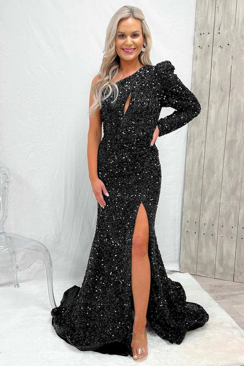 Vestido de fiesta de sirena con lentejuelas y una manga con abertura